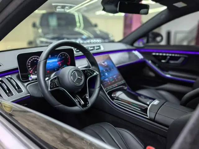 Mercedes-Benz S-Class — Фото автомобиля 30