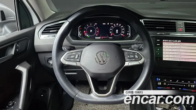 Volkswagen Tiguan — Фото автомобиля 13