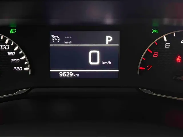 Peugeot 2008 — Фото автомобиля 21
