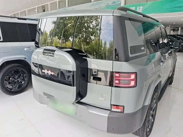 BYD FangChengBao Titanium 7 — Фото автомобиля 6