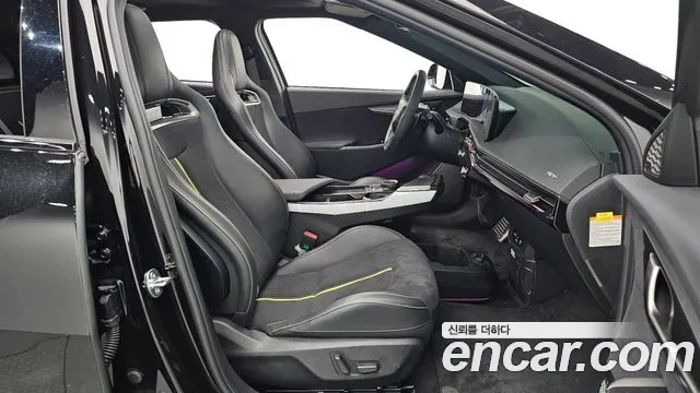 Kia EV6 — Фото автомобиля 17