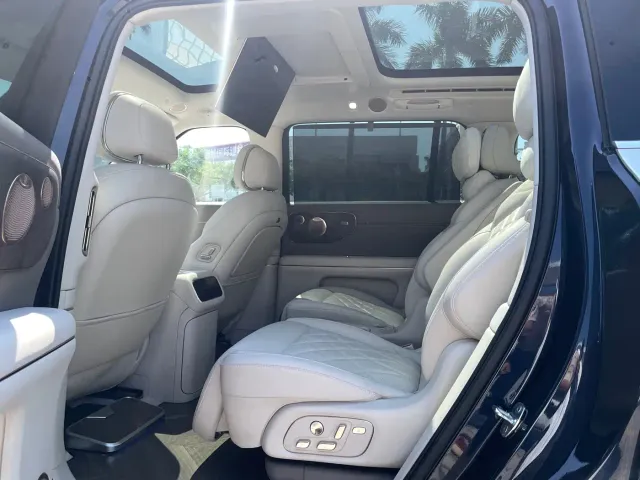 IM Motors LS9 — Фото автомобиля 10