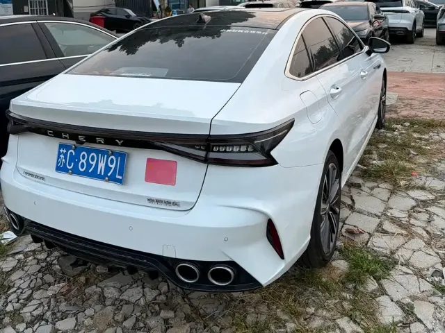 Chery Arrizo 8 — Фото автомобиля 11