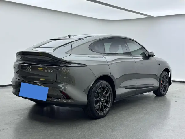 IM Motors LS6 — Фото автомобиля 6