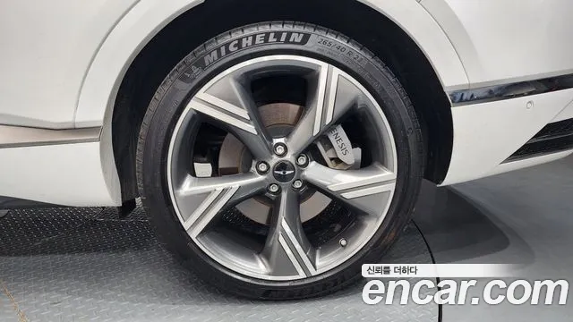 Genesis GV80 2.5T Бензин AWD — Фото автомобиля 17
