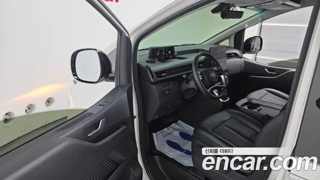 Hyundai Staria Staria Карго 5 мест — Фото автомобиля 9