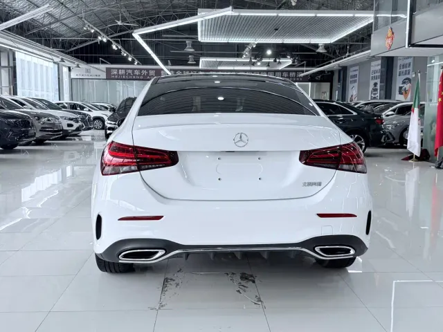 Mercedes-Benz A-Class — Фото автомобиля 14