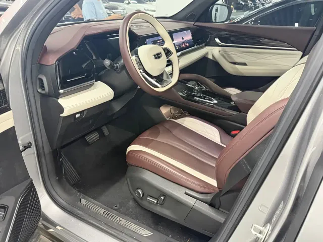 Geely Xingyue L — Фото автомобиля 6