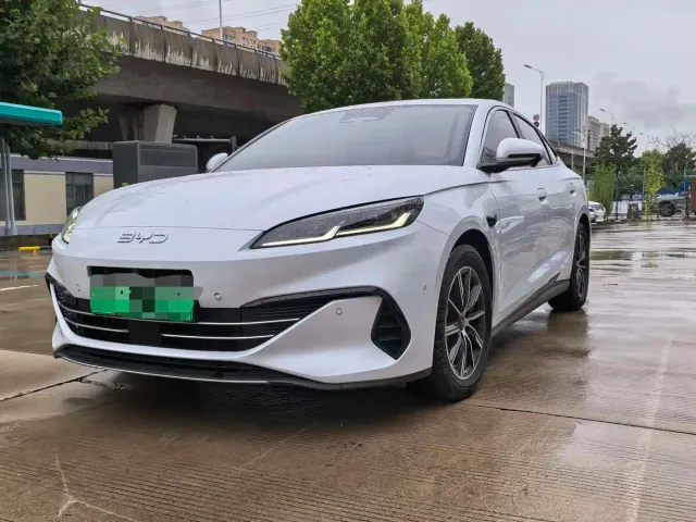 Фотография автомобиля — BYD Seal 06