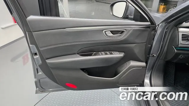 Renault-KoreaSamsung SM6 Новый SM6 2.0 LPe Feel — Фото автомобиля 23