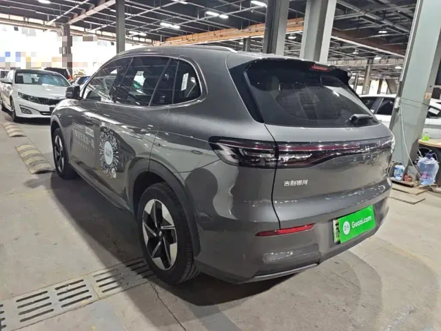 Geely Galaxy E5 — Фото автомобиля 22