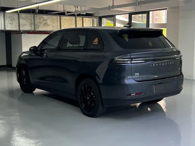 Leapmotor Leapmotor C10 2024 530 Comfort Edition — Фото автомобиля 11