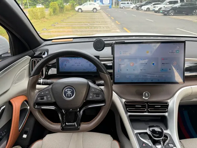 BYD Song Pro — Фото автомобиля 18