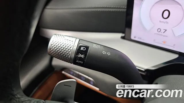 Genesis GV80 2.5T Бензин AWD — Фото автомобиля 28