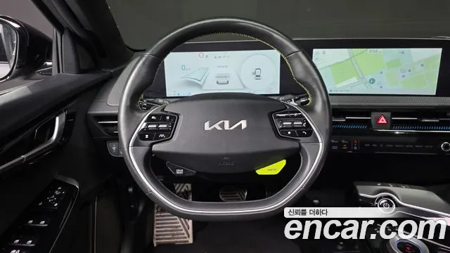 Kia EV6 — Фото автомобиля 10