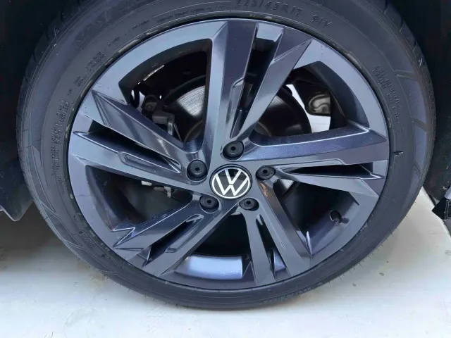 Volkswagen Golf 2023 280TSI DSG R-Line Lite — Фото автомобиля 15