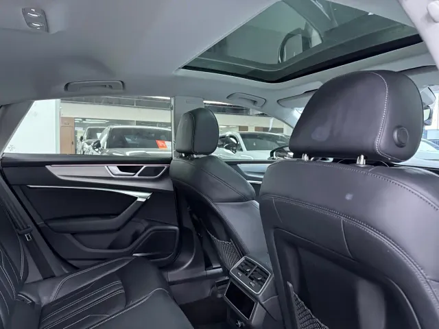 Audi A7 — Фото автомобиля 10