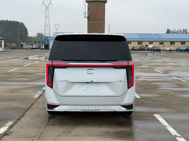 GAC Trumpchi M8 — Фото автомобиля 5