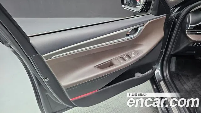 Hyundai Grandeur Grandeur (New) — Фото автомобиля 13