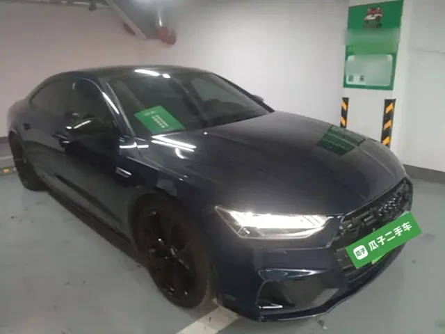 Audi A7L — Фото автомобиля 3
