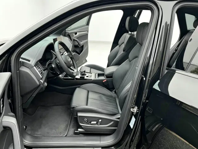 Audi Q5L — Фото автомобиля 4