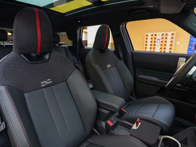 MINI JCW COUNTRYMAN — Фото автомобиля 13
