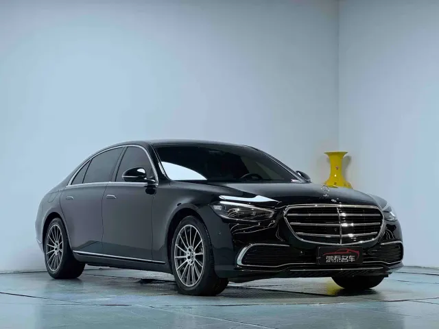 Mercedes-Benz S-Class — Фото автомобиля 4