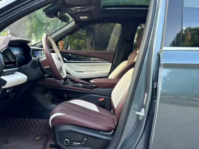 Geely Xingyue L — Фото автомобиля 4