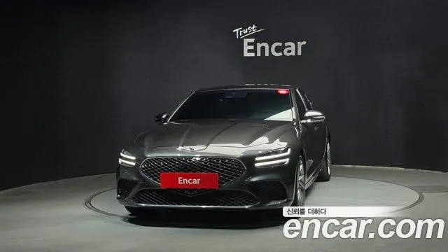 Genesis G70 New — Фото автомобиля 3