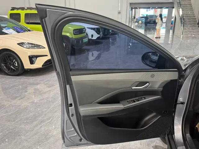 BYD Qin PLUS — Фото автомобиля 20