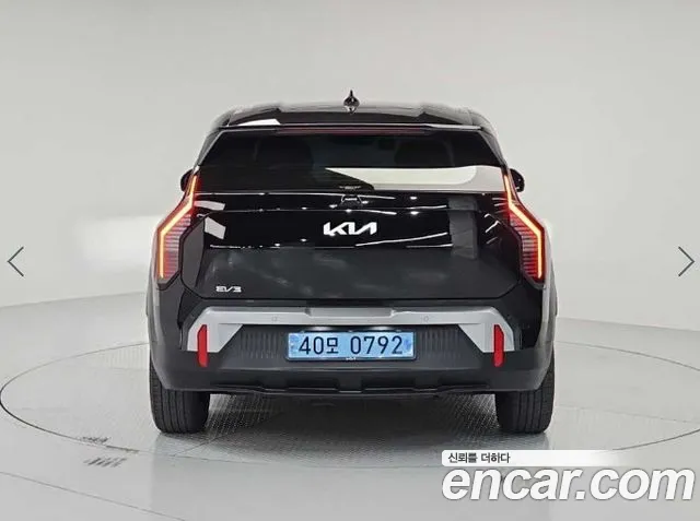 Kia EV3 — Фото автомобиля 2