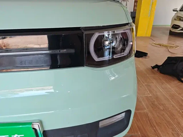 Wuling Hongguang Mini EV — Фото автомобиля 23