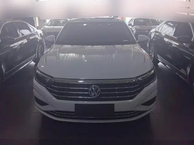 Volkswagen Sagitar — Фото автомобиля 2