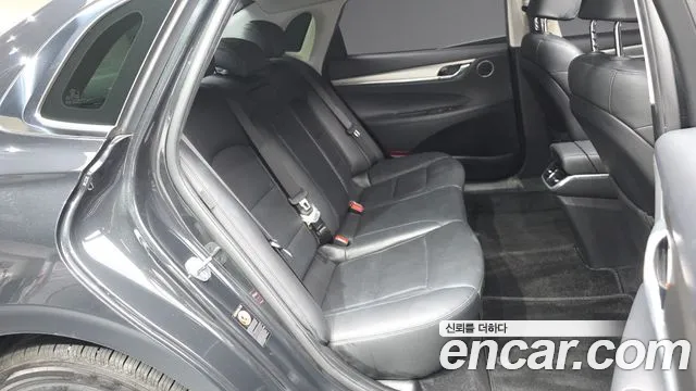 Hyundai Grandeur — Фото автомобиля 9