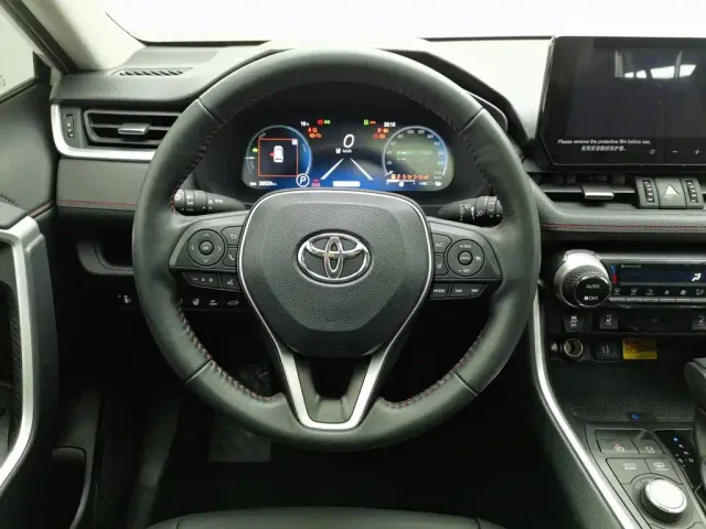 Toyota Wildlander — Фото автомобиля 11