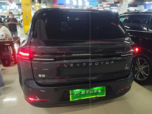 Leapmotor C10 — Фото автомобиля 3