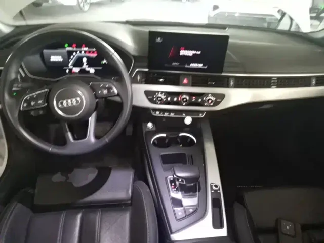 Audi A4L — Фото автомобиля 9