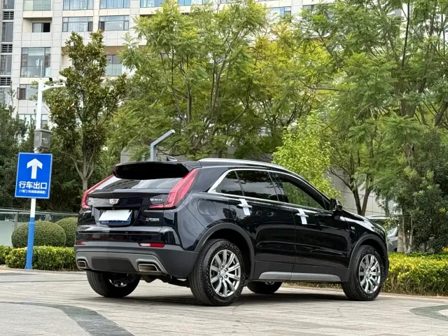 Cadillac XT4 — Фото автомобиля 7