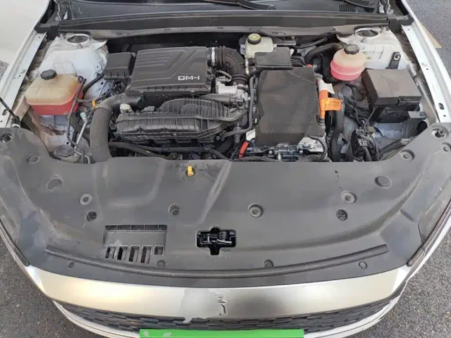 BYD Qin PLUS — Фото автомобиля 21
