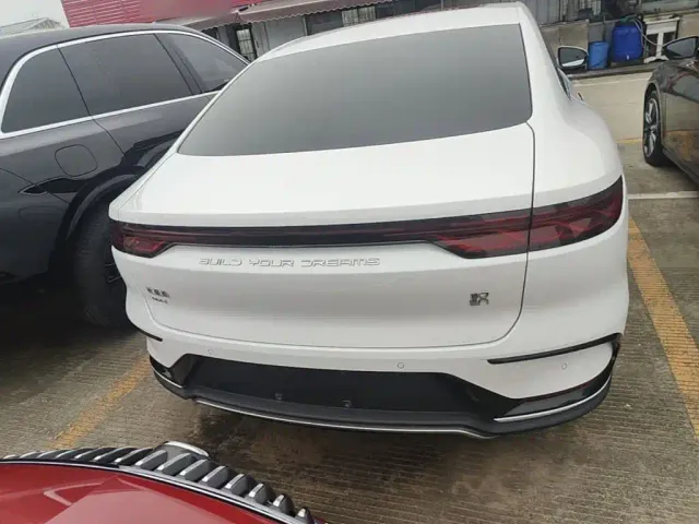 BYD Han — Фото автомобиля 5