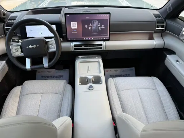 BYD FangChengBao Titanium 7 — Фото автомобиля 9