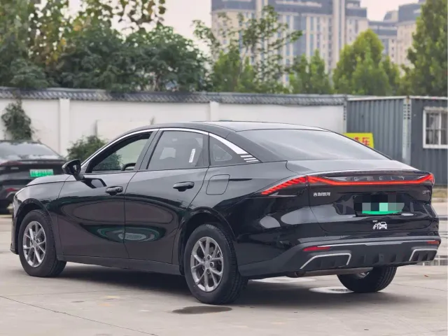 Geely Galaxy L6 — Фото автомобиля 5