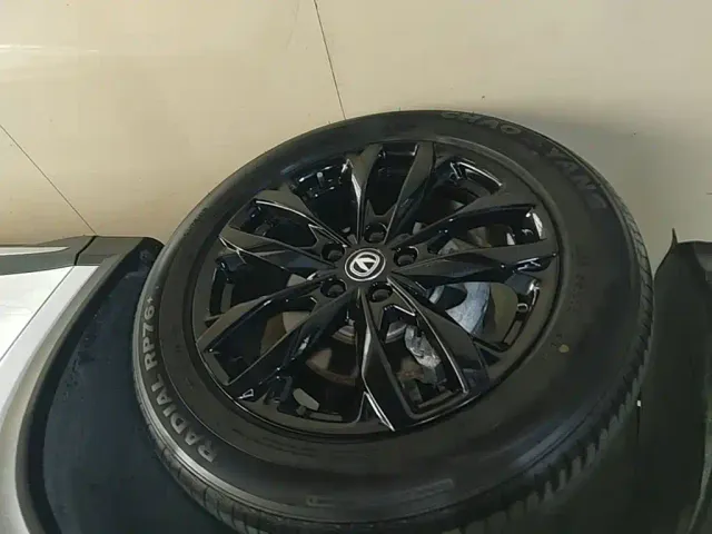 Changan X5 Plus — Фото автомобиля 22
