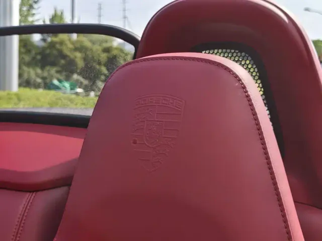 Porsche 718 — Фото автомобиля 21