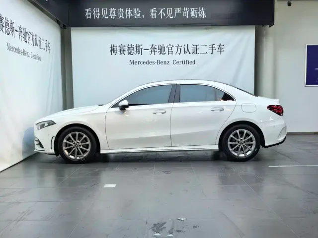 Mercedes-Benz A-Class — Фото автомобиля 4
