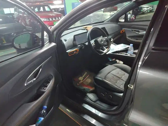 Changan UNI-T — Фото автомобиля 18