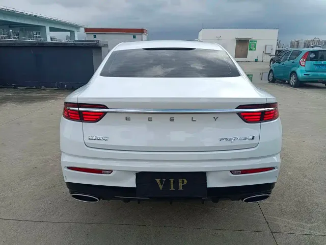 Geely Xingrui — Фото автомобиля 10