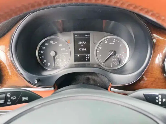Mercedes-Benz Vito — Фото автомобиля 4