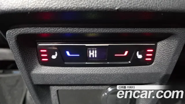 Volkswagen Tiguan — Фото автомобиля 13