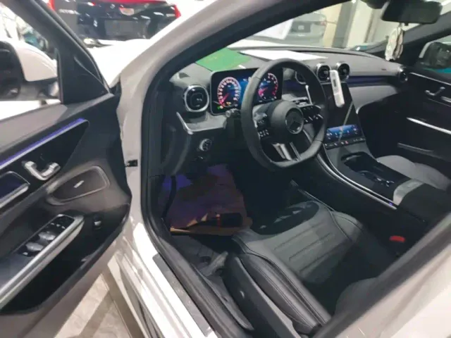 Mercedes-Benz C-Class — Фото автомобиля 15